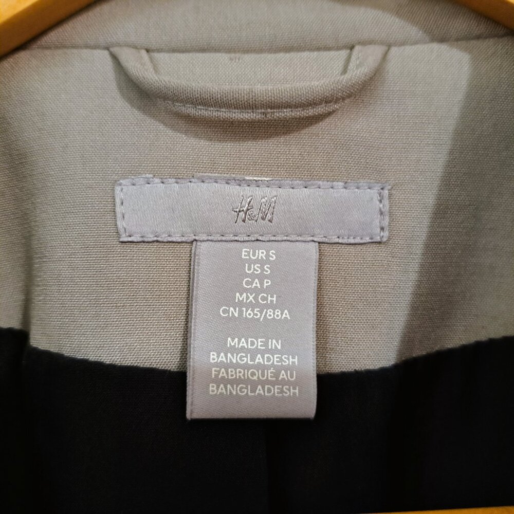 H&M Women Lined Blazer  Collar Jacket Long Sleeve Size S Color Tan - Picture 3 of 12